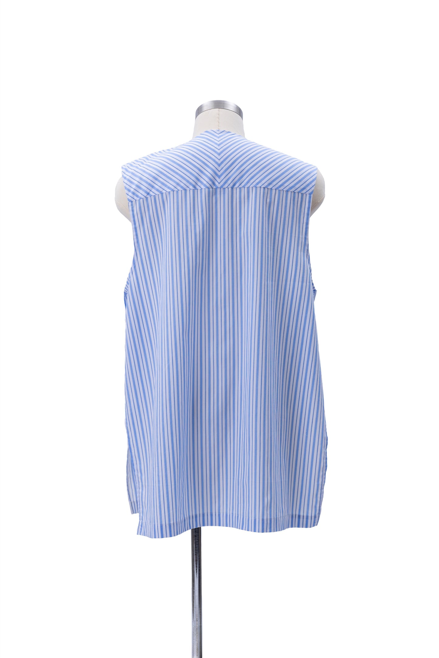 Sleeveless Henley Neck Woven Top - MH26AST03A