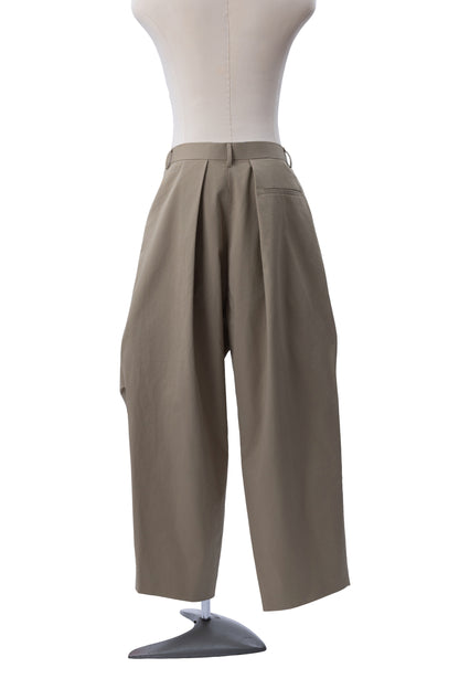 Triple-Pleated Barrel Chinos - MH26AP01A