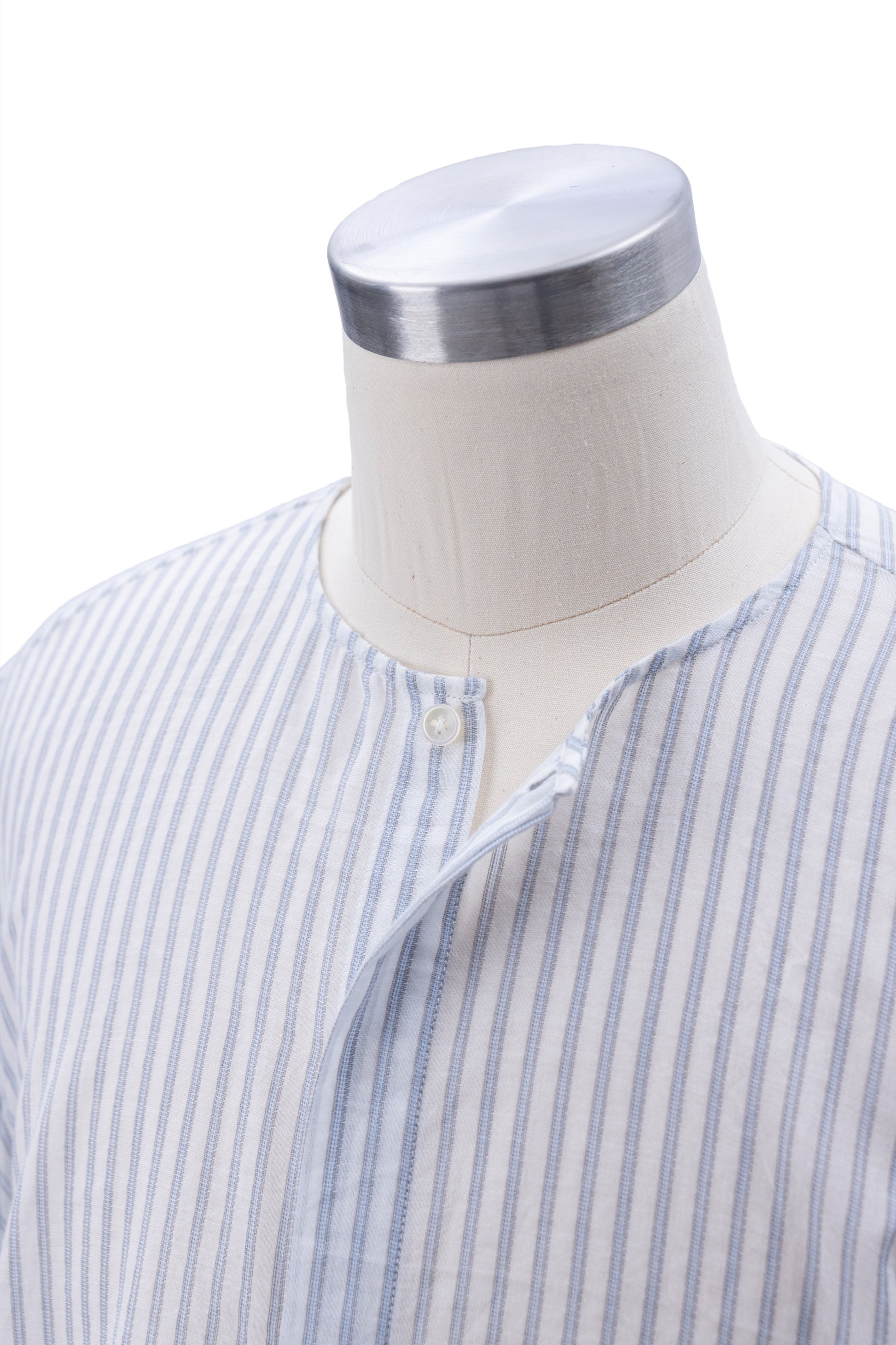 Bias-Cut Sleeves Collarless Shirt - MH26AST02A